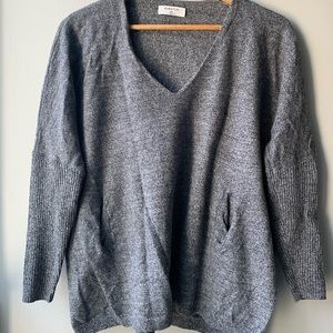 Aritzia Babaton gray swing sweater S/M